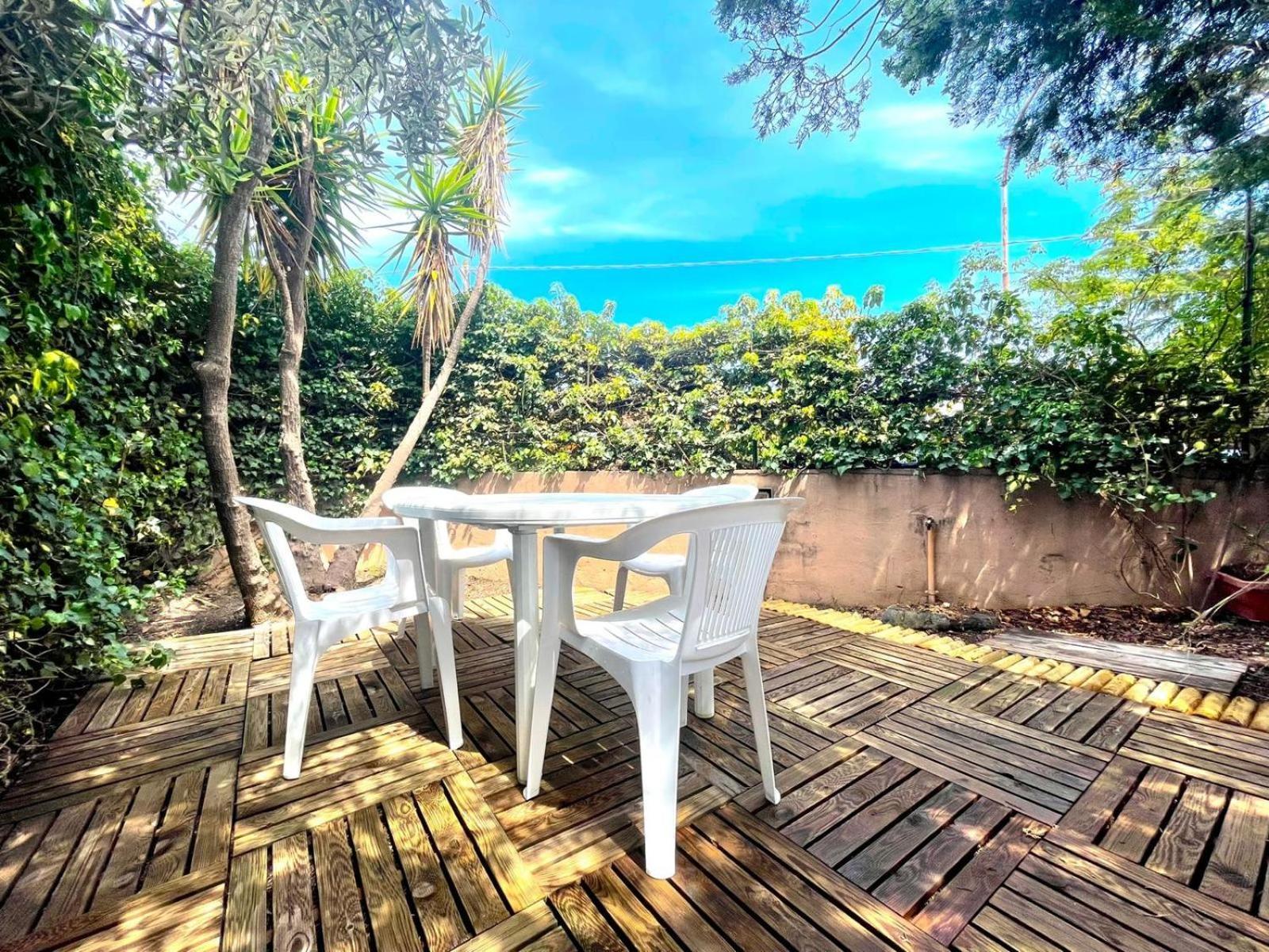 Le Corti Sarde Garden Apartman Bari Sardo Kültér fotó